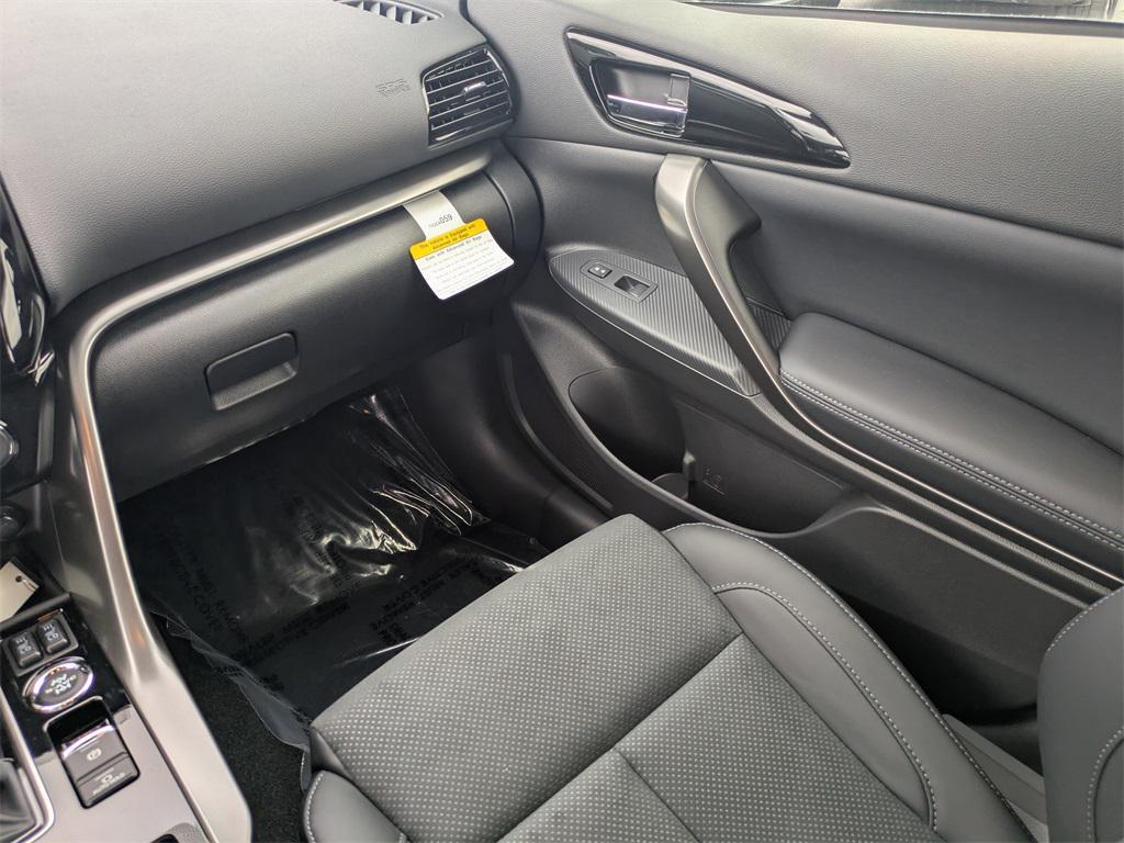 new 2025 Mitsubishi Eclipse Cross car, priced at $29,960