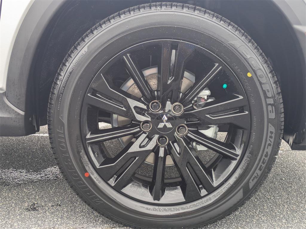 new 2025 Mitsubishi Eclipse Cross car, priced at $29,960