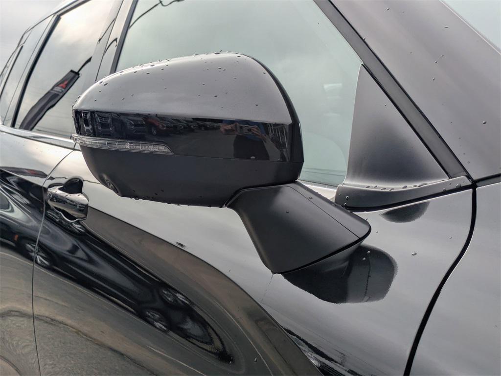 new 2025 Mitsubishi Outlander car, priced at $36,900