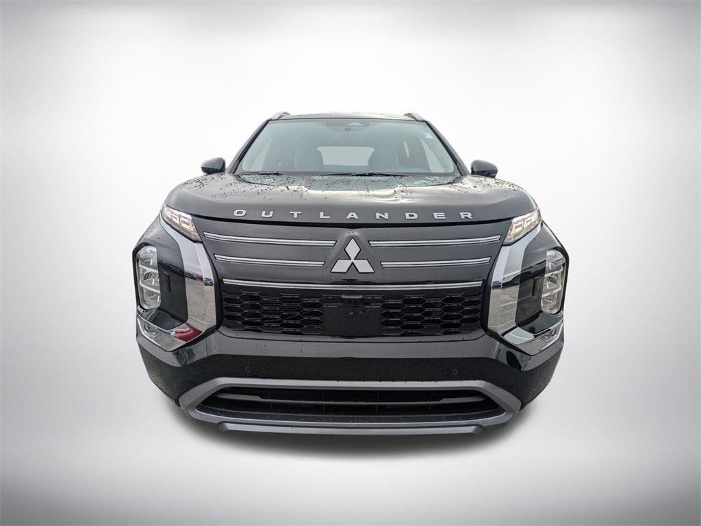 new 2025 Mitsubishi Outlander car, priced at $36,900
