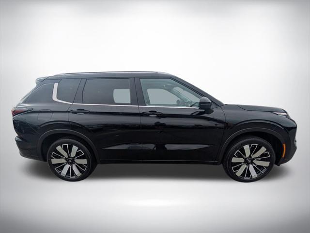 new 2025 Mitsubishi Outlander car, priced at $38,400