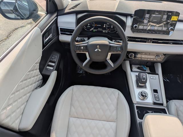 new 2025 Mitsubishi Outlander PHEV car