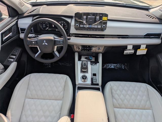 new 2025 Mitsubishi Outlander PHEV car