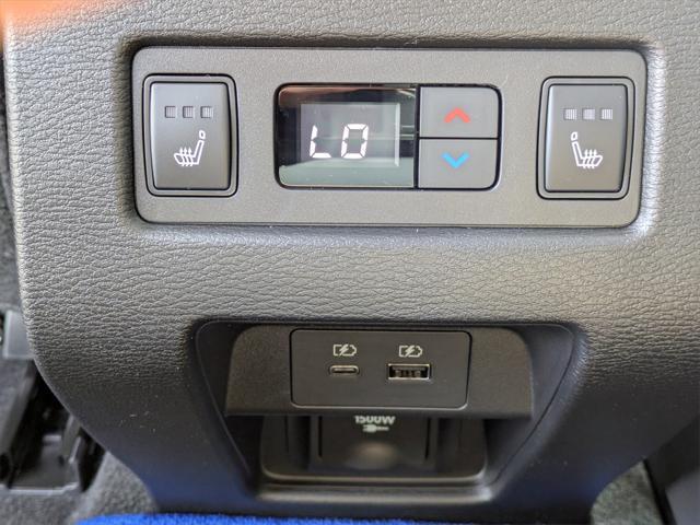 new 2025 Mitsubishi Outlander PHEV car