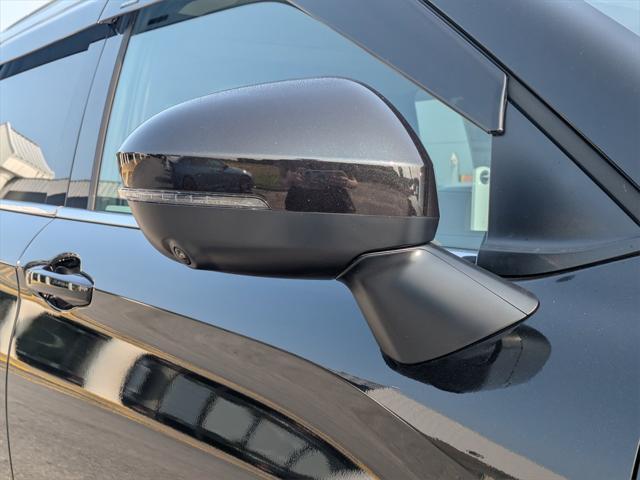 new 2025 Mitsubishi Outlander PHEV car