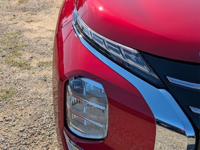 new 2025 Mitsubishi Outlander car, priced at $34,890