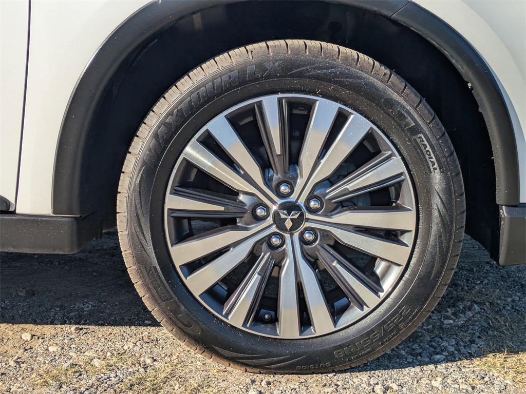 used 2020 Mitsubishi Outlander car, priced at $15,373