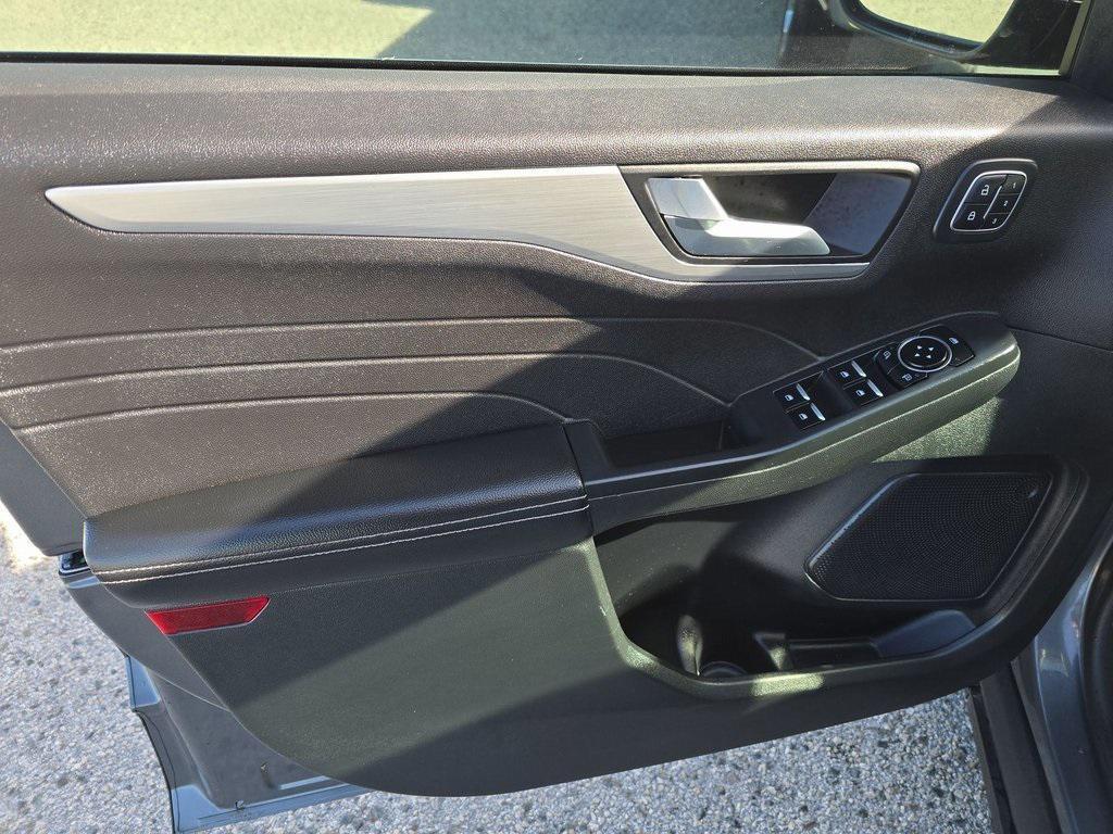 used 2023 Ford Escape car, priced at $22,892