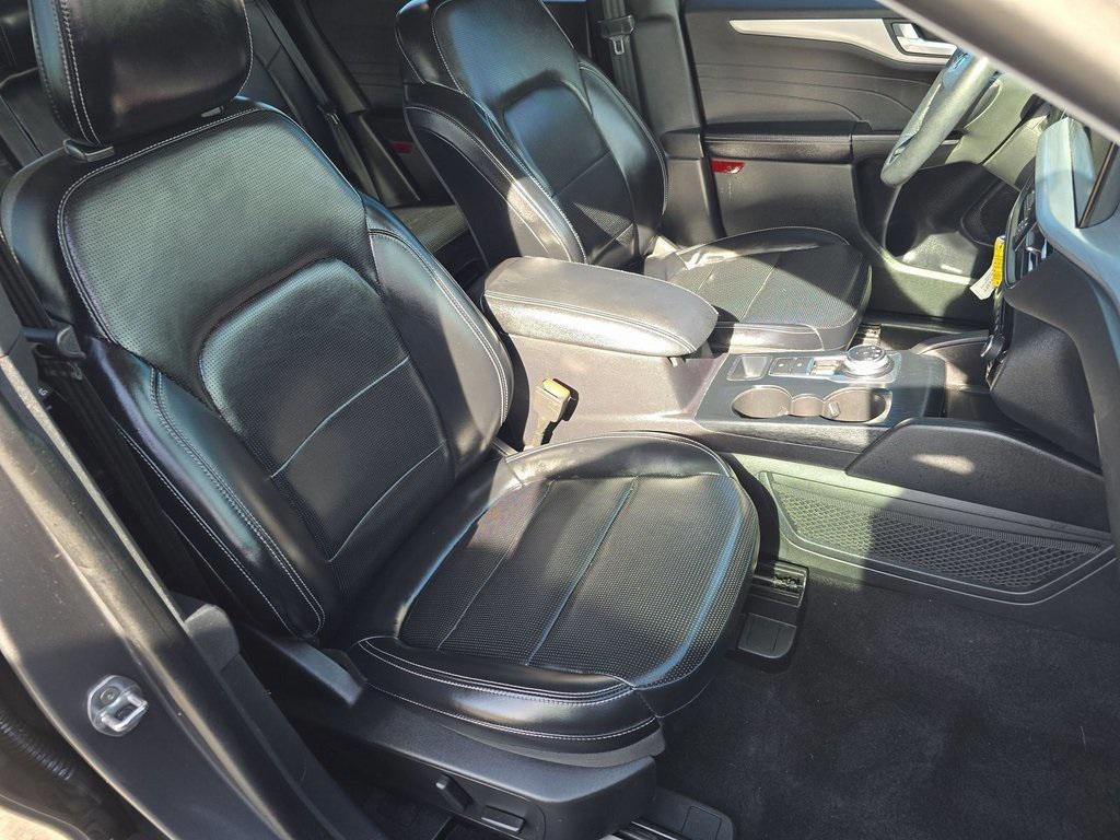 used 2023 Ford Escape car, priced at $22,892