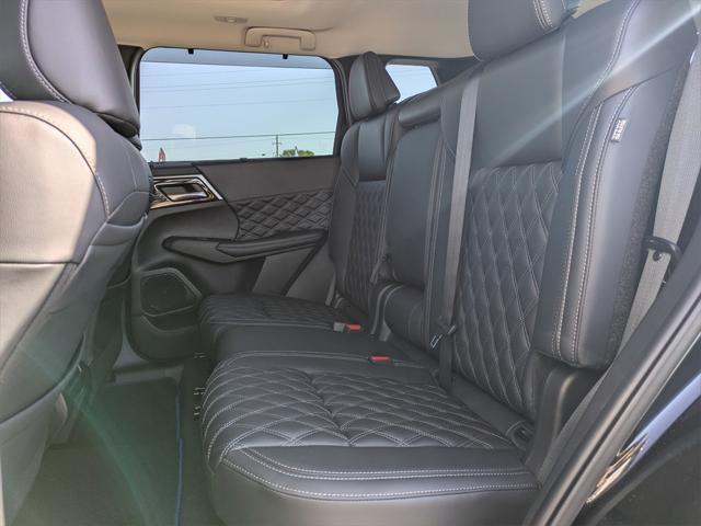 new 2025 Mitsubishi Outlander PHEV car, priced at $44,765