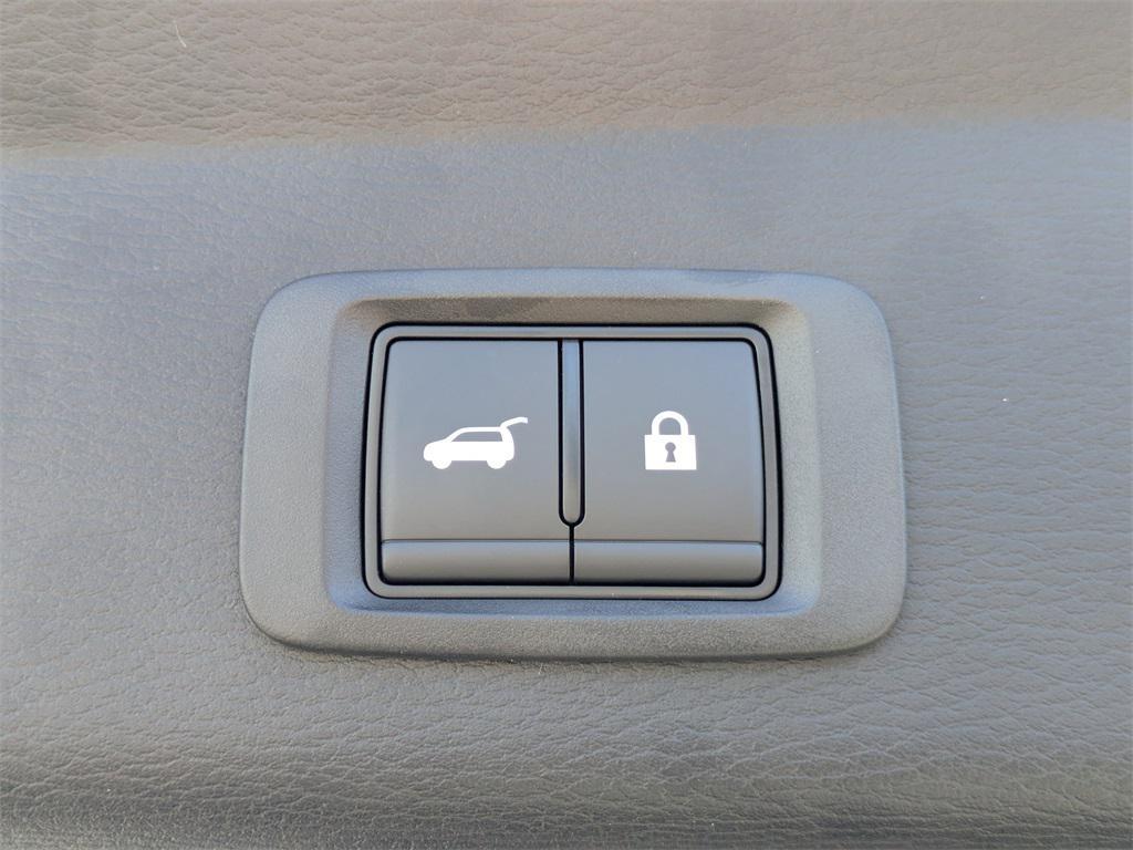 new 2025 Mitsubishi Outlander car, priced at $29,970