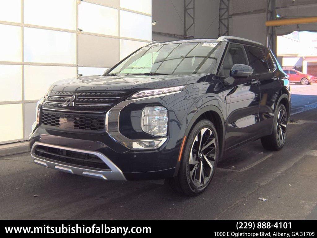 used 2024 Mitsubishi Outlander car, priced at $26,200