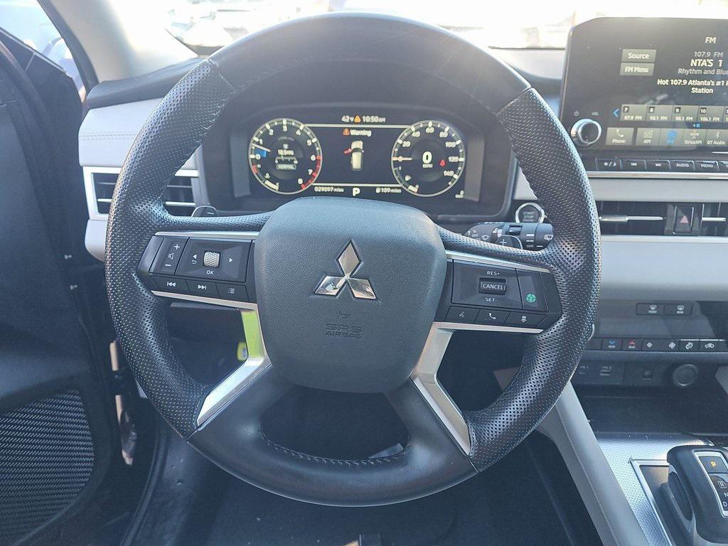 used 2024 Mitsubishi Outlander car, priced at $26,200