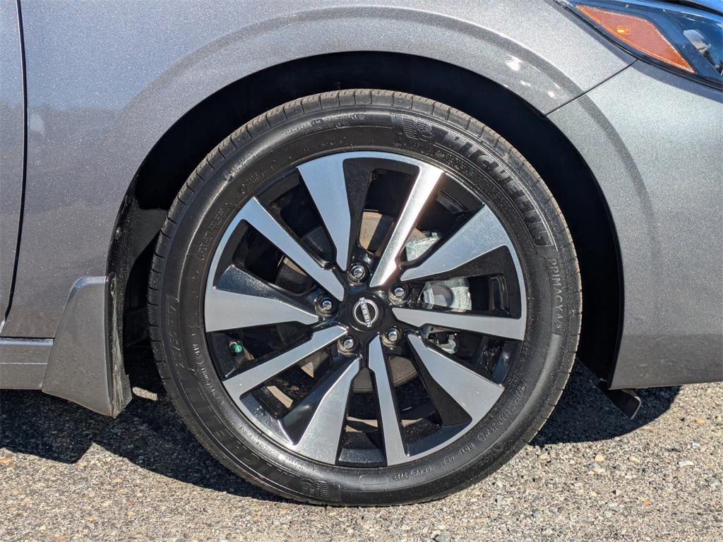 used 2024 Nissan Sentra car, priced at $21,268