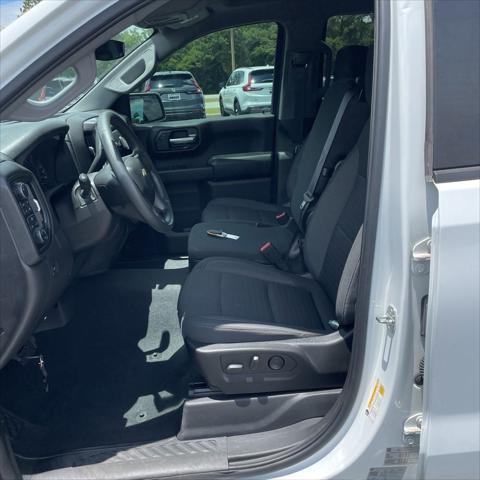 used 2022 Chevrolet Silverado 1500 car, priced at $31,944
