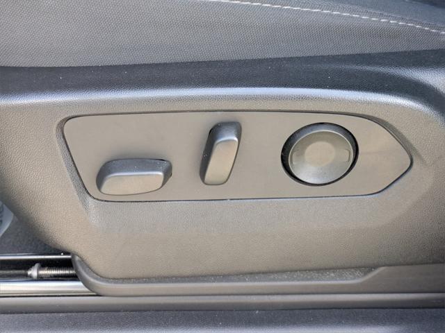 used 2022 Chevrolet Silverado 1500 car, priced at $31,944