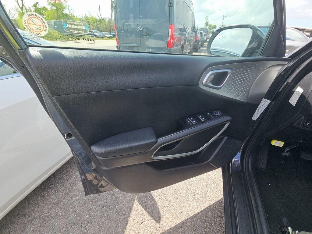 used 2023 Kia Soul car, priced at $17,822
