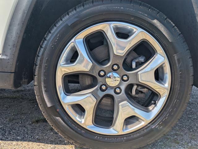 used 2019 Jeep Compass car, priced at $17,106