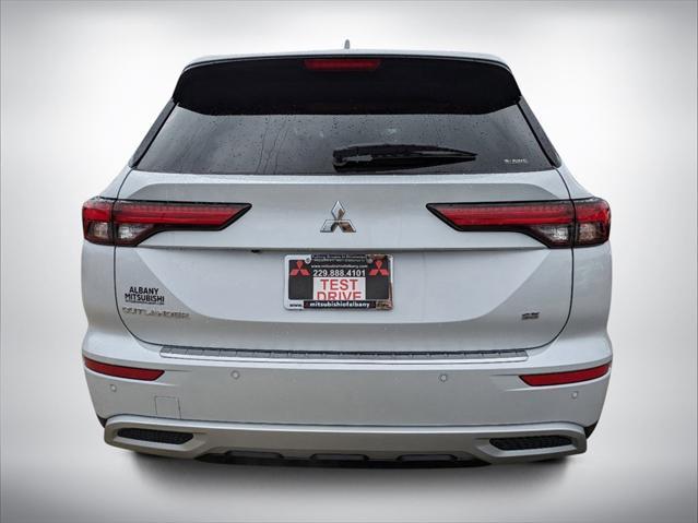 new 2024 Mitsubishi Outlander car, priced at $34,000