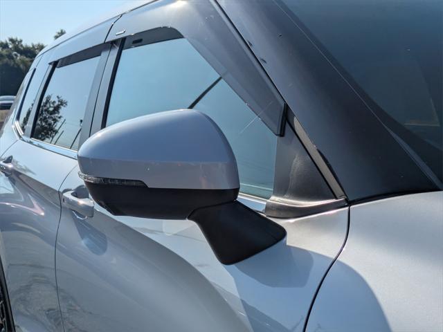 new 2025 Mitsubishi Outlander car, priced at $39,940