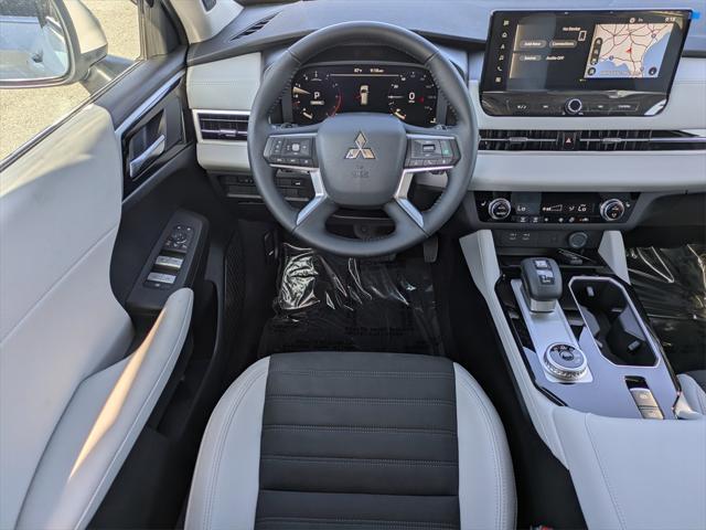 new 2025 Mitsubishi Outlander car, priced at $39,940