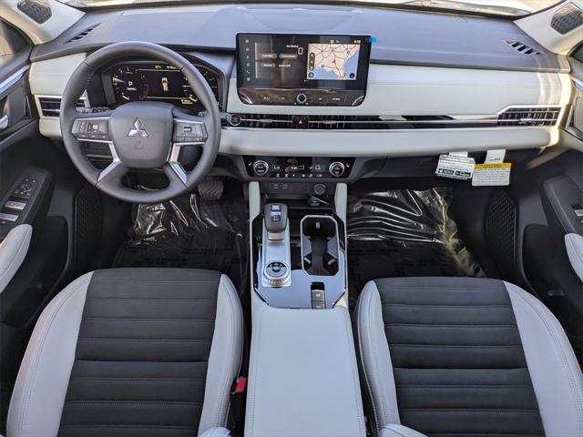 new 2025 Mitsubishi Outlander car, priced at $39,940
