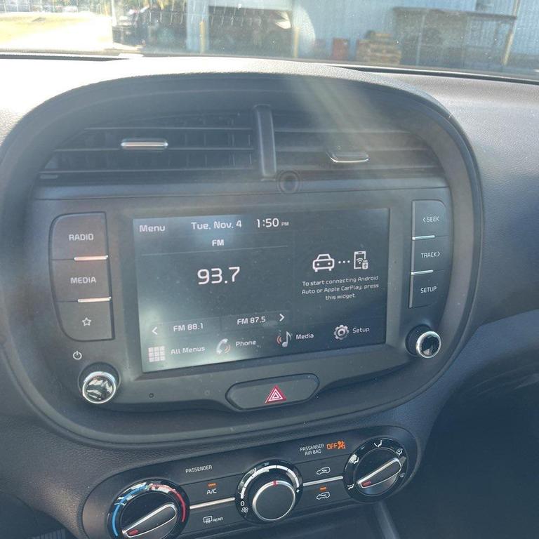 used 2025 Kia Soul car, priced at $16,091