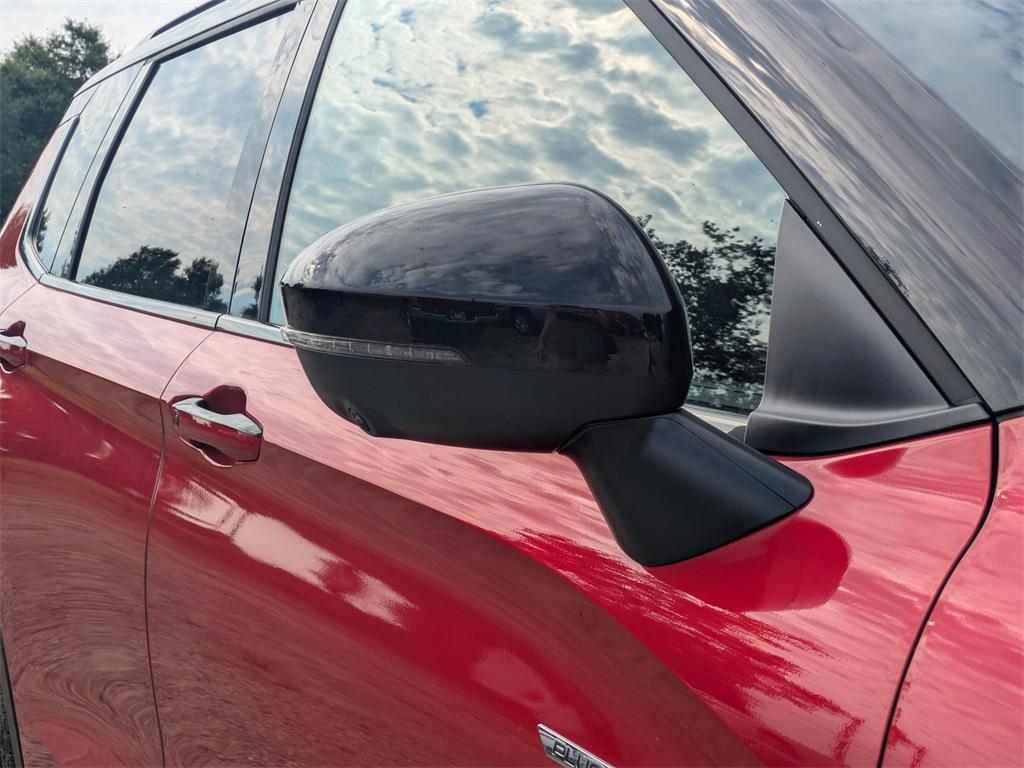new 2025 Mitsubishi Outlander PHEV car, priced at $46,045