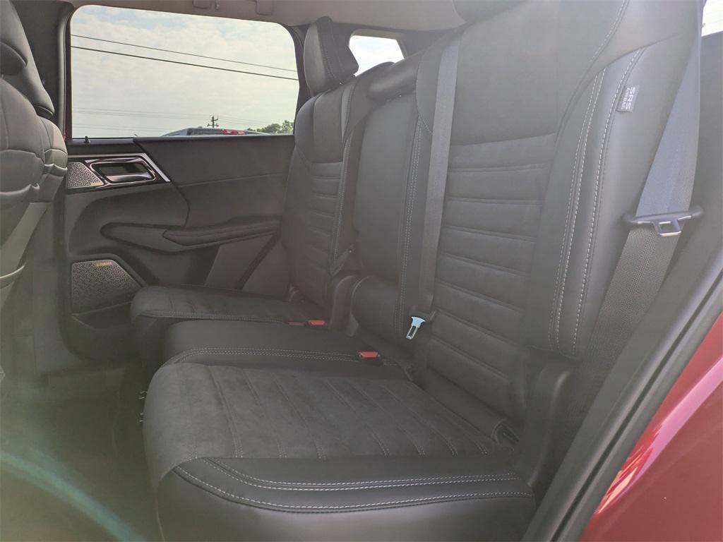 new 2025 Mitsubishi Outlander car, priced at $34,890