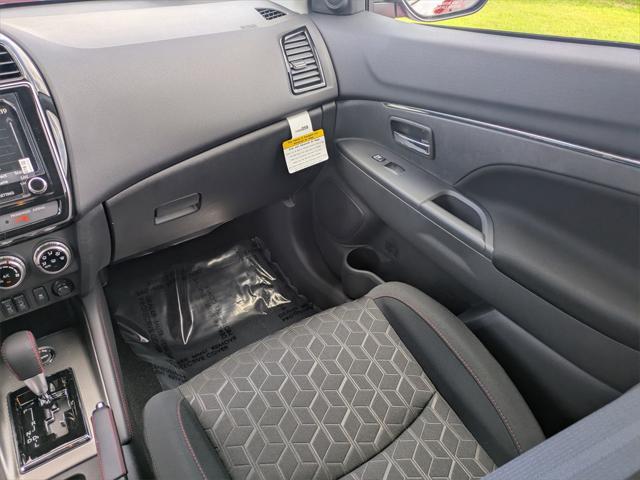 new 2025 Mitsubishi Outlander Sport car