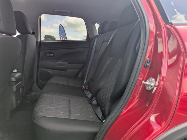 new 2025 Mitsubishi Outlander Sport car