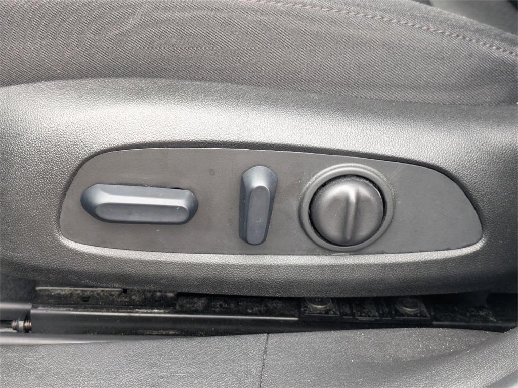 used 2024 Chevrolet Malibu car, priced at $21,293