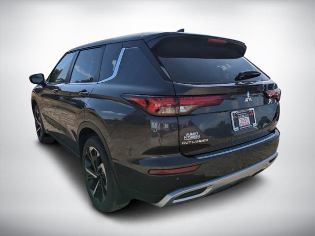 new 2024 Mitsubishi Outlander car, priced at $32,000