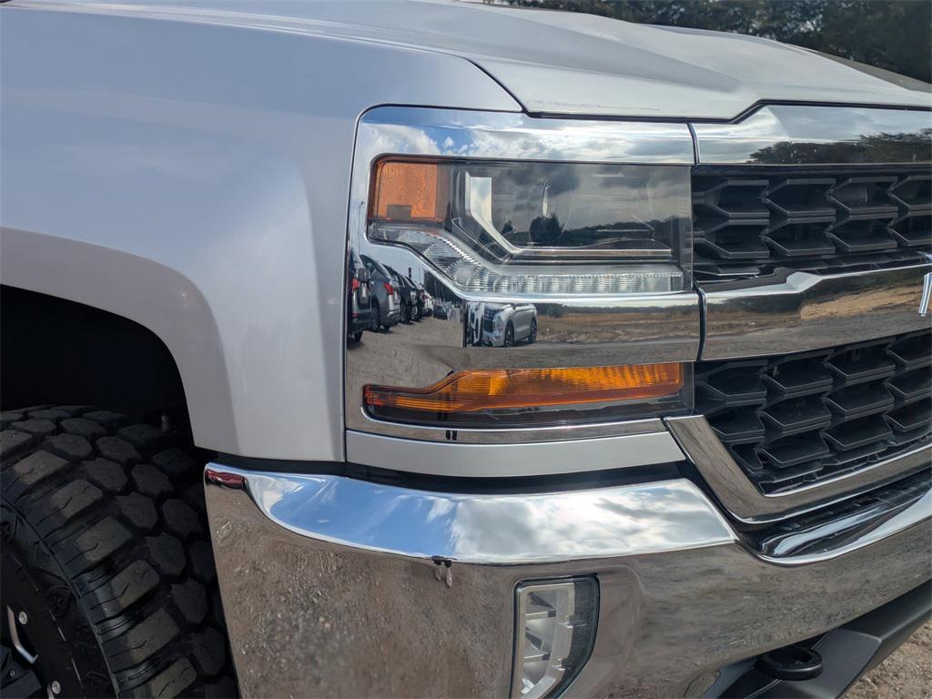 used 2018 Chevrolet Silverado 1500 car, priced at $24,713