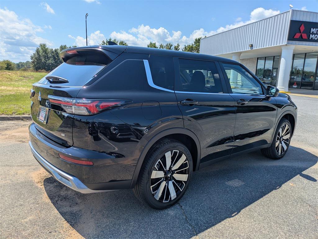 new 2025 Mitsubishi Outlander car, priced at $29,970