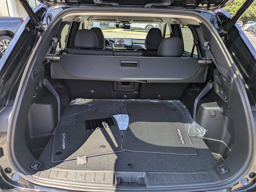 new 2025 Mitsubishi Outlander car, priced at $29,970