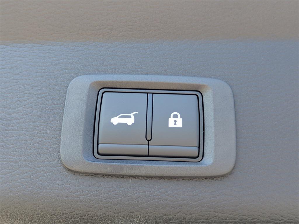 new 2025 Mitsubishi Outlander car, priced at $29,970