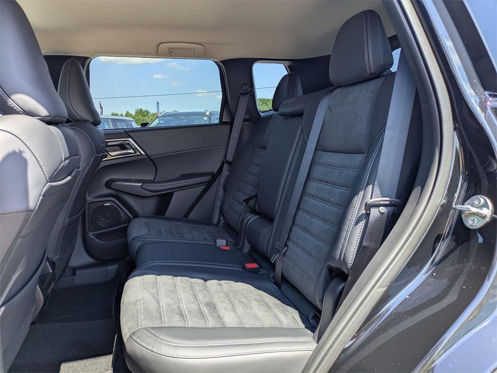 new 2025 Mitsubishi Outlander car, priced at $29,970