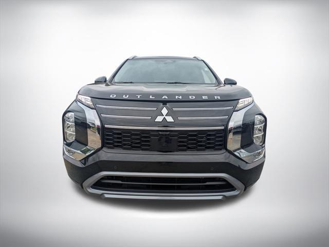 new 2025 Mitsubishi Outlander car