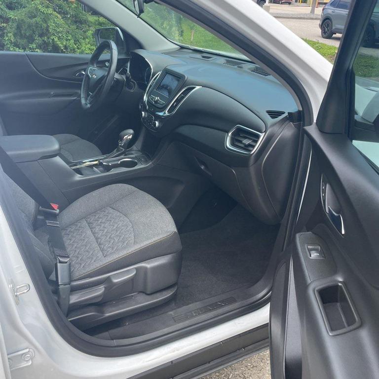 used 2022 Chevrolet Equinox car, priced at $22,412