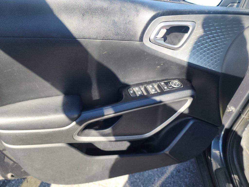 used 2024 Kia Soul car, priced at $17,049