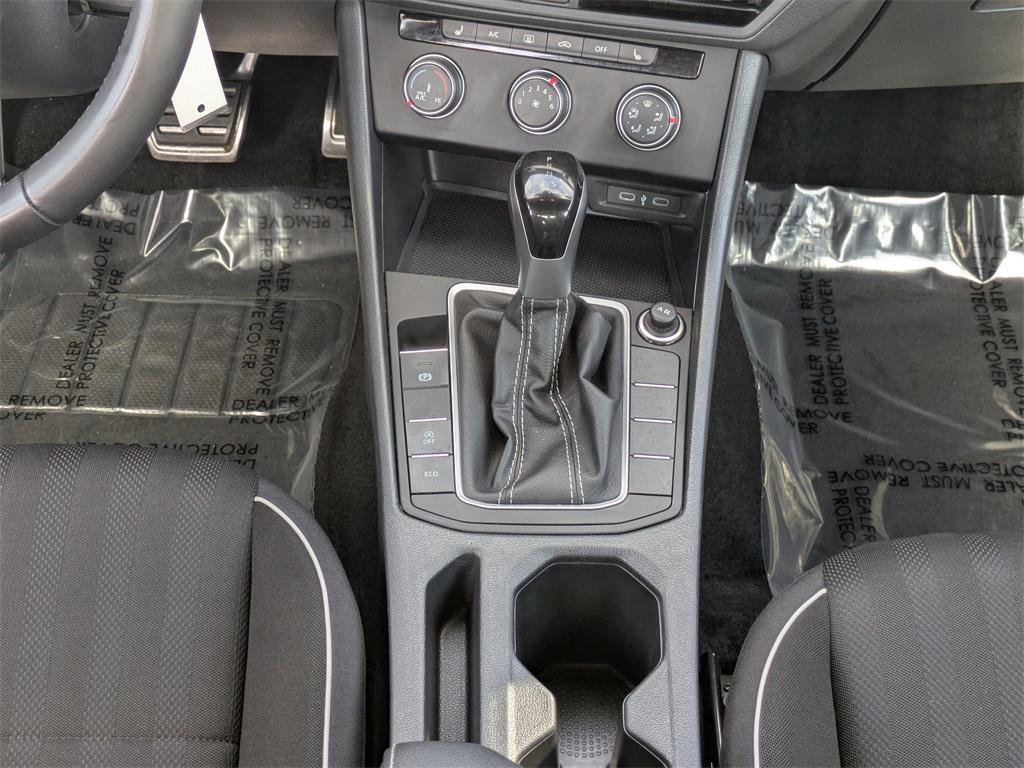 used 2024 Volkswagen Jetta car, priced at $20,487