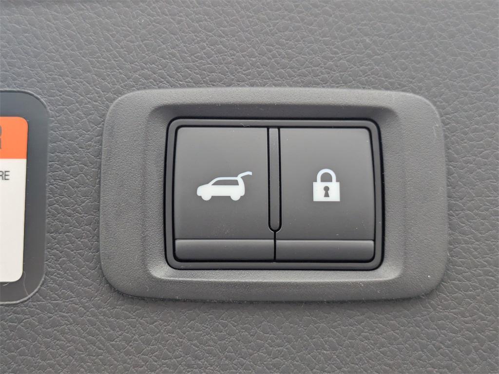 new 2025 Mitsubishi Eclipse Cross car, priced at $30,370