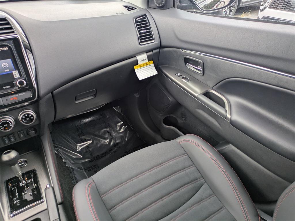 new 2025 Mitsubishi Outlander Sport car, priced at $27,380