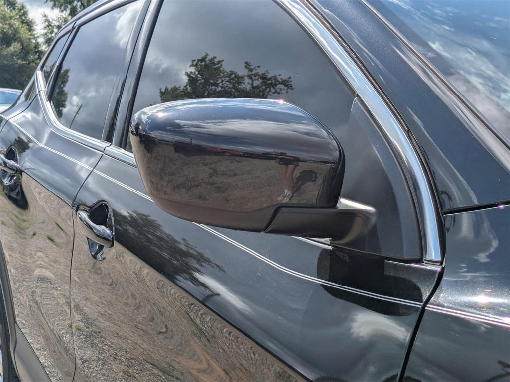 used 2020 Nissan Rogue Sport car, priced at $18,125