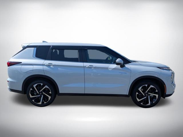 new 2025 Mitsubishi Outlander PHEV car, priced at $43,715