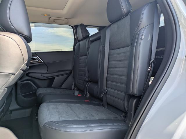 new 2025 Mitsubishi Outlander PHEV car, priced at $43,715