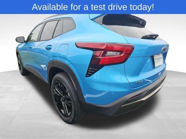 new 2025 Chevrolet Trax car, priced at $26,726