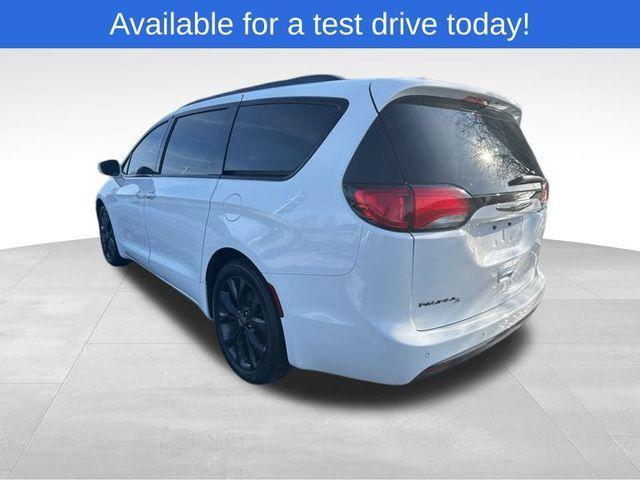 used 2020 Chrysler Pacifica car, priced at $17,850