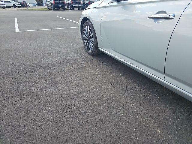used 2024 Nissan Altima car, priced at $21,094